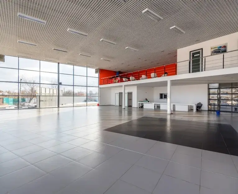 Spotless dealership ready for clients after commercial cleaning in South Florida